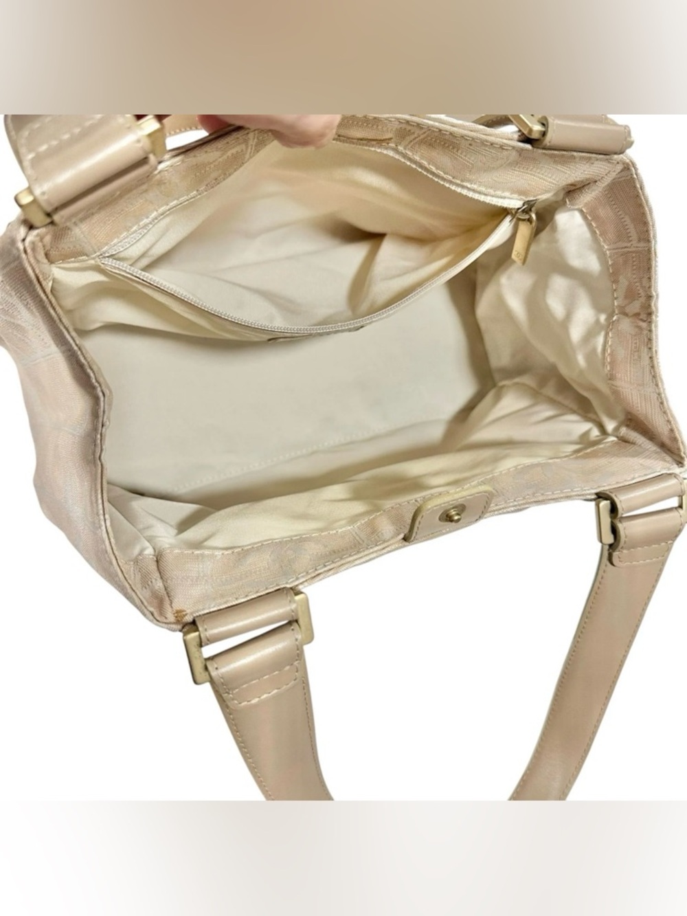 Chanel Beige Nylon & Leather Travel Line Shoulder Bag - Picture 6 of 14